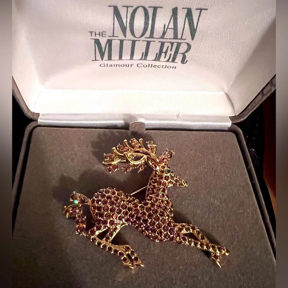 Nolan Miller Reindeer Brooch - Picture 1 of 6